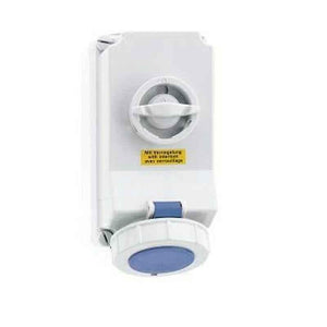 Neptune 32A 3 Pin IP67 Industrial Surface Mounting Socket Outlet Interlocked, 16104